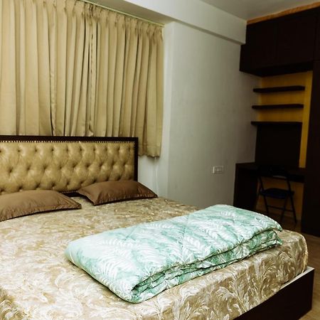 Rvr Home - Beautiful Rooms Bangalore Esterno foto
