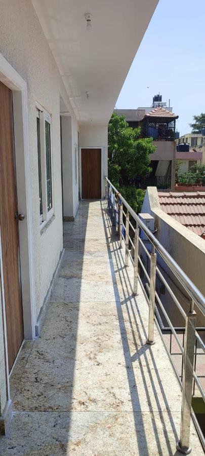 Rvr Home - Beautiful Rooms Bangalore Esterno foto