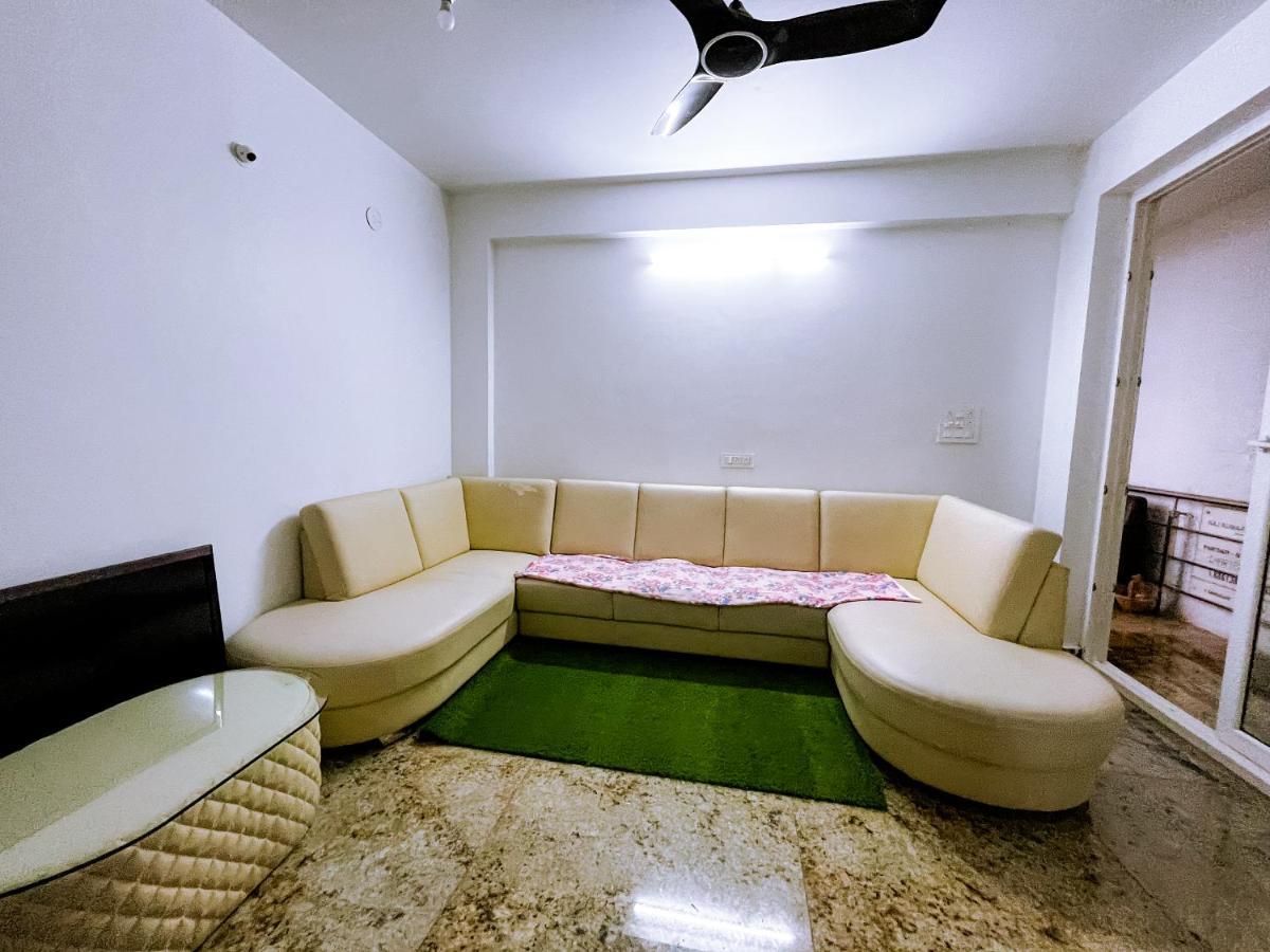 Rvr Home - Beautiful Rooms Bangalore Esterno foto